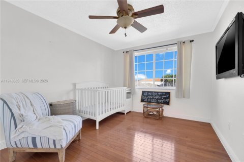 Купить виллу или дом в Майами, Флорида 4 спальни, 236.25м2, № 2005482 - фото 21