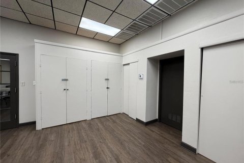 Propiedad comercial en venta en Auburndale, Florida, 466.18 m2 № 2344721 - foto 17