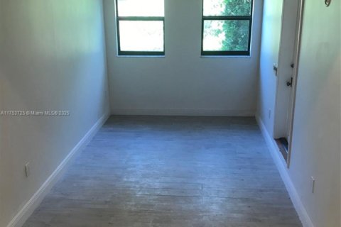 Casa en venta en Miami Beach, Florida, 4 dormitorios, 258.55 m2 № 1501042 - foto 21