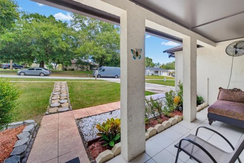 Villa ou maison à vendre à Clermont, Floride: 3 chambres, 134.15 m2 № 2324894 - photo 7