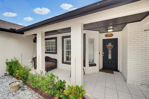 Villa ou maison à vendre à Clermont, Floride: 3 chambres, 134.15 m2 № 2324894 - photo 5
