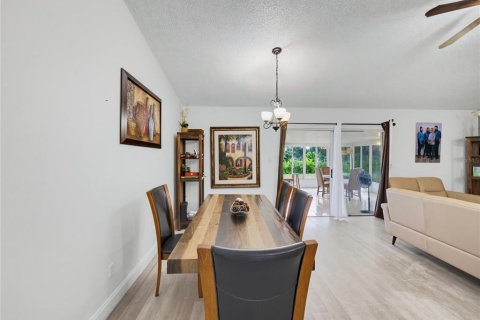 Villa ou maison à vendre à Clermont, Floride: 3 chambres, 134.15 m2 № 2324894 - photo 14