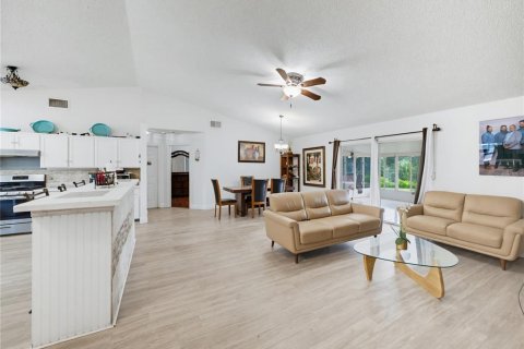 Villa ou maison à vendre à Clermont, Floride: 3 chambres, 134.15 m2 № 2324894 - photo 17