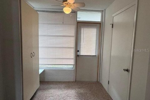 Touwnhouse à louer à DeLand, Floride: 2 chambres, 96.9 m2 № 2167738 - photo 5