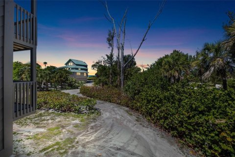 Condo in Placida, Florida, 1 bedroom  № 2217711 - photo 4
