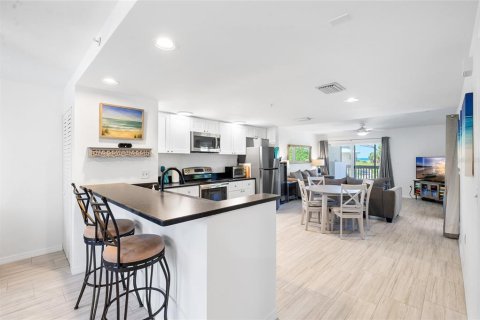 Condo in Placida, Florida, 1 bedroom  № 2217711 - photo 15