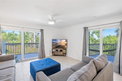 Condo in Placida, Florida, 1 bedroom  № 2217711 - photo 20