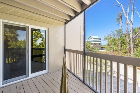 Condo in Placida, Florida, 1 bedroom  № 2217711 - photo 26