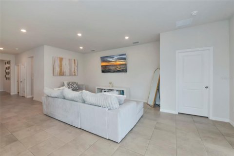 Casa en venta en Bradenton, Florida, 4 dormitorios, 189.15 m2 № 2209712 - foto 3