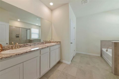 Casa en venta en Bradenton, Florida, 4 dormitorios, 189.15 m2 № 2209712 - foto 20
