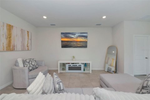 Casa en venta en Bradenton, Florida, 4 dormitorios, 189.15 m2 № 2209712 - foto 4