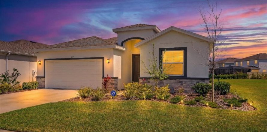 Casa en Bradenton, Florida 4 dormitorios, 189.15 m2 № 2209712