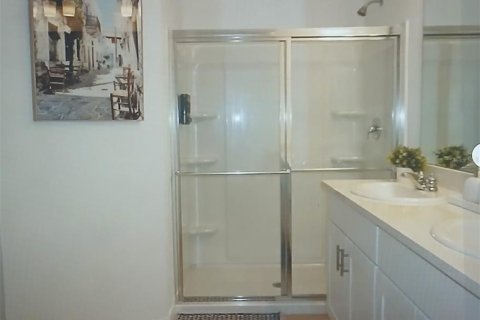 House in Kissimmee, Florida 3 bedrooms, 135.08 sq.m. № 2202029 - photo 11