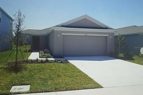House in Kissimmee, Florida 3 bedrooms, 135.08 sq.m. № 2202029
