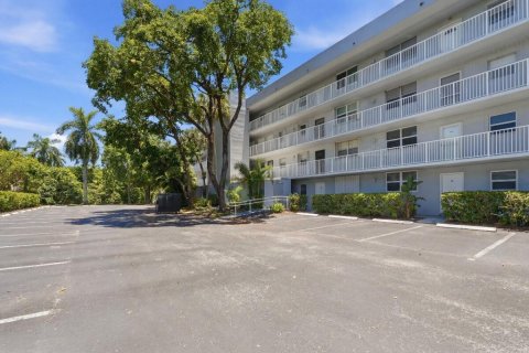 Copropriété à louer à Oakland Park, Floride: 1 chambre, 69.68 m2 № 2252014 - photo 20