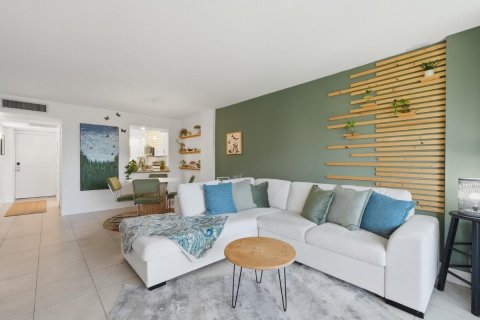 Copropriété à louer à Oakland Park, Floride: 1 chambre, 69.68 m2 № 2252014 - photo 9