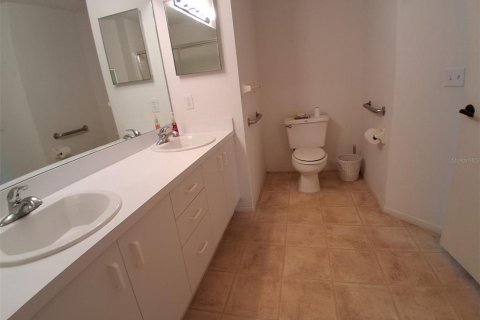 Copropriété à louer à New Port Richey, Floride: 2 chambres, 160.54 m2 № 1912733 - photo 22