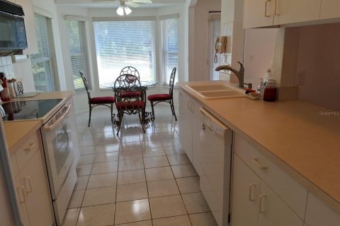 Copropriété à louer à New Port Richey, Floride: 2 chambres, 160.54 m2 № 1912733 - photo 19