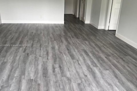 Copropriété à louer à Aventura, Floride: 1 chambre, 68.84 m2 № 1946937 - photo 8