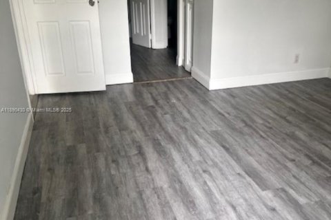 Copropriété à louer à Aventura, Floride: 1 chambre, 68.84 m2 № 1946937 - photo 11