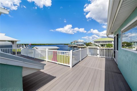 Villa ou maison à vendre à Hernando Beach, Floride: 7 chambres, 289.11 m2 № 2420627 - photo 8