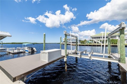 Villa ou maison à vendre à Hernando Beach, Floride: 7 chambres, 289.11 m2 № 2420627 - photo 6