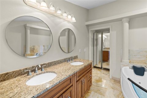 Villa ou maison à vendre à Hernando Beach, Floride: 7 chambres, 289.11 m2 № 2420627 - photo 19