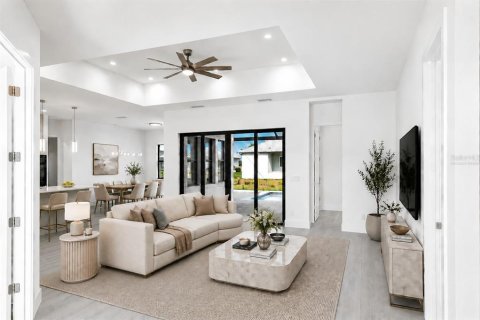 House in Punta Gorda, Florida 4 bedrooms, 204.85 sq.m. № 2116773 - photo 5