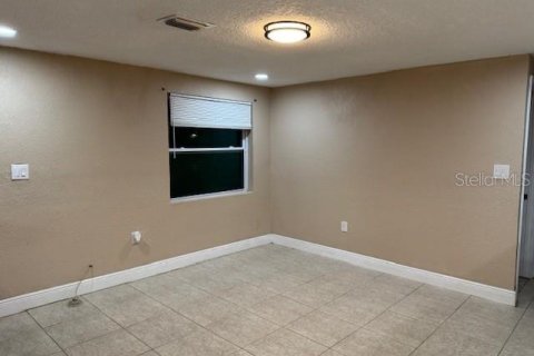 Villa ou maison à vendre à Orlando, Floride: 4 chambres, 111.48 m2 № 2203175 - photo 6