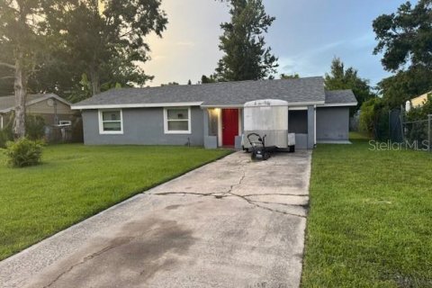 Villa ou maison à Orlando, Floride 4 chambres, 111.48 m2 № 2203175