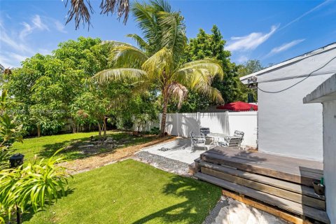 Immobilier commercial à vendre à Miami, Floride: 191.75 m2 № 2080830 - photo 21
