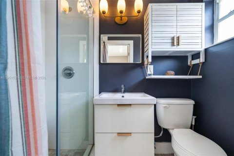 Immobilier commercial à vendre à Miami, Floride: 191.75 m2 № 2080830 - photo 15