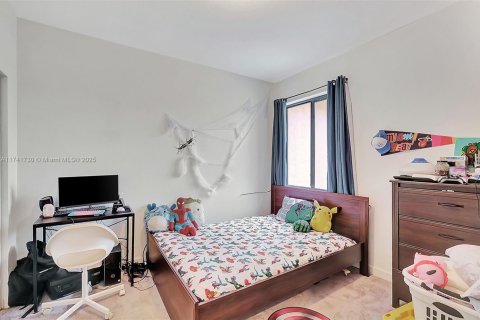 Touwnhouse à vendre à Miami, Floride: 3 chambres, 158.31 m2 № 1860341 - photo 20