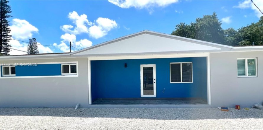 Villa ou maison à Miami, Floride 3 chambres, 112.97 m2 № 1887534