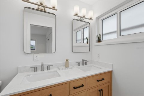 Villa ou maison à vendre à Nokomis, Floride: 3 chambres, 179.02 m2 № 2101485 - photo 15