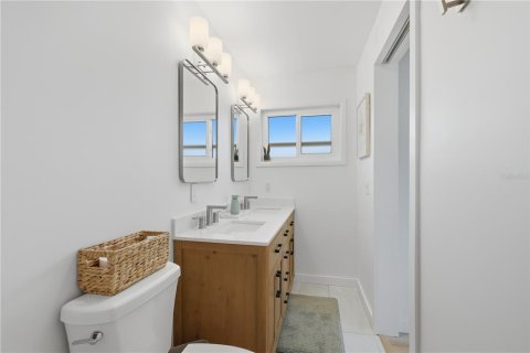 Villa ou maison à vendre à Nokomis, Floride: 3 chambres, 179.02 m2 № 2101485 - photo 16