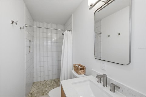 Villa ou maison à vendre à Nokomis, Floride: 3 chambres, 179.02 m2 № 2101485 - photo 20