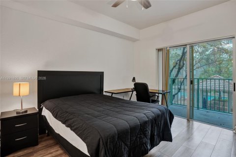 Condominio en alquiler en South Miami, Florida, 2 dormitorios, 93.83 m2 № 2052641 - foto 23