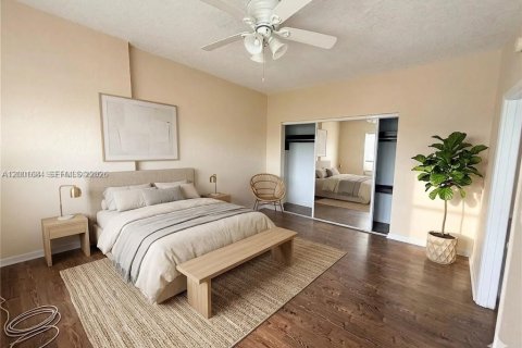Condo in Miami Beach, Florida, 2 bedrooms  № 2183227 - photo 6
