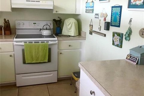 Condominio en venta en Largo, Florida, 1 dormitorio, 61.78 m2 № 1865871 - foto 5
