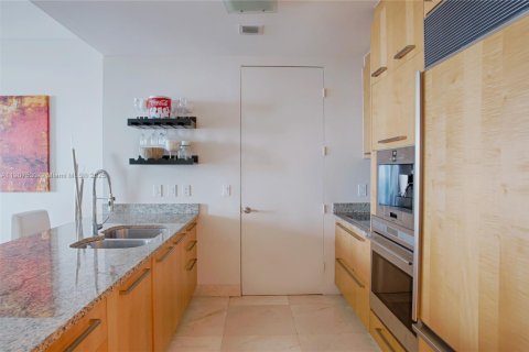 Снять в аренду кондоминиум в Санни-Айлс-Бич, Флорида 3 спальни, 183.85м2, № 1963494 - фото 9