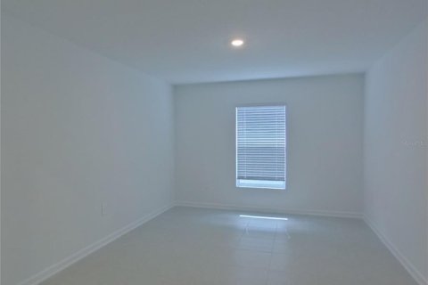 Casa en alquiler en Kissimmee, Florida, 4 dormitorios, 201.97 m2 № 1802145 - foto 17