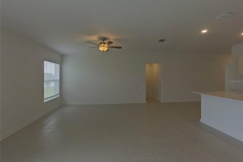 Casa en alquiler en Kissimmee, Florida, 4 dormitorios, 201.97 m2 № 1802145 - foto 2