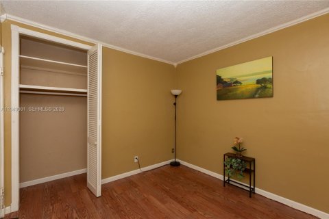 Condominio en venta en Pembroke Pines, Florida, 2 dormitorios, 62.24 m2 № 2091354 - foto 25