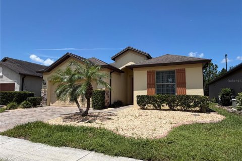 House in Davenport, Florida 3 bedrooms, 185.8 sq.m. № 2151400