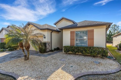 House in Davenport, Florida 3 bedrooms, 185.8 sq.m. № 2151400 - photo 2