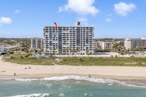 Condo in Boca Raton, Florida, 2 bedrooms  № 2158344 - photo 14