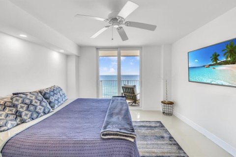 Condo in Boca Raton, Florida, 2 bedrooms  № 2158344 - photo 11