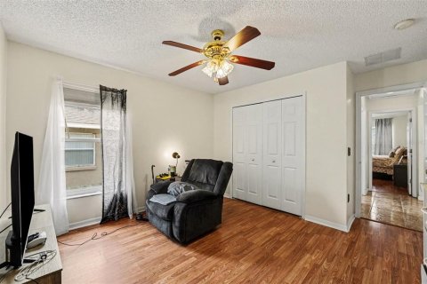 House in Davenport, Florida 3 bedrooms, 174.75 sq.m. № 2151050 - photo 30