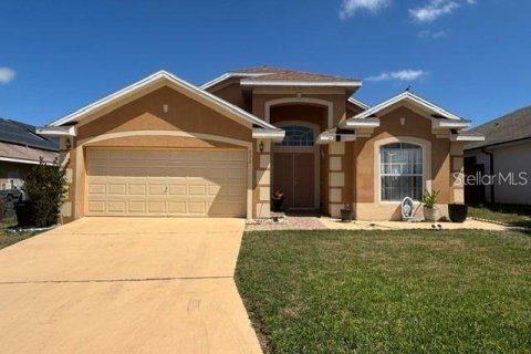 House in Davenport, Florida 3 bedrooms, 174.75 sq.m. № 2151050